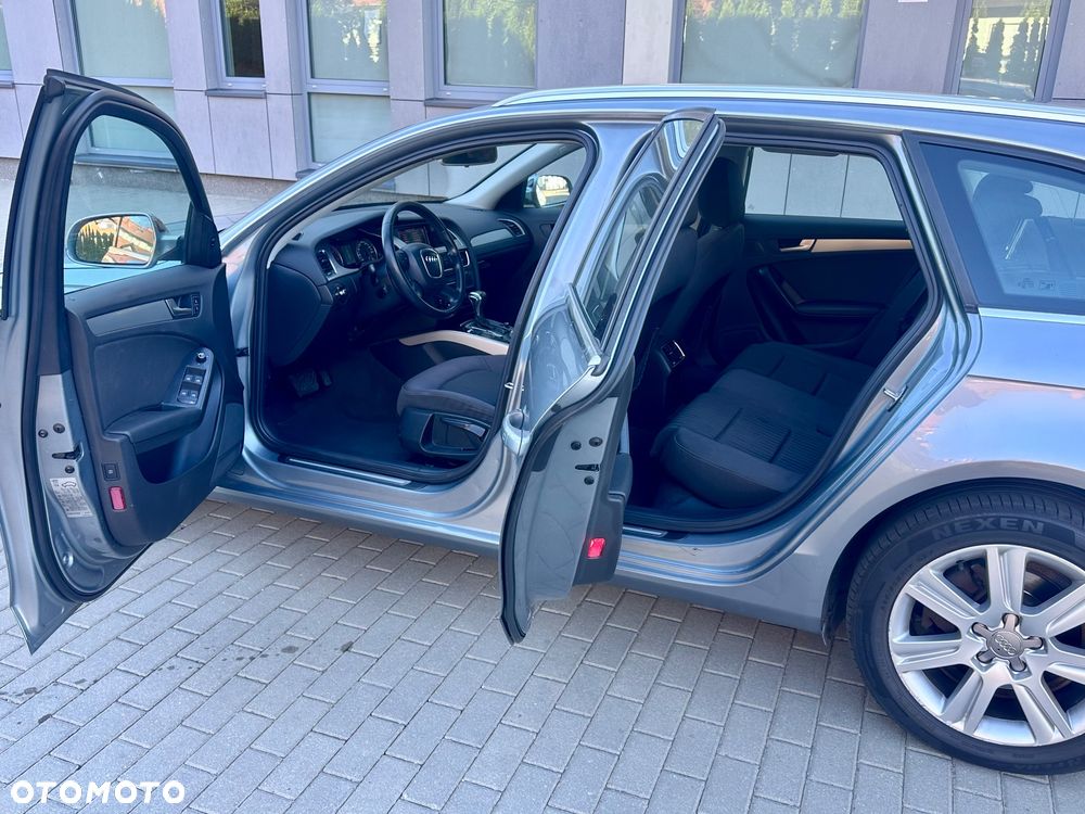 Audi A4 Avant 2.0 TDI DPF multitronic Ambiente - 24