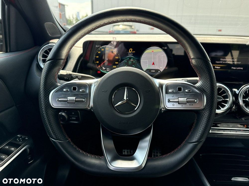 Mercedes-Benz EQB 250 70.5kWh AMG Line - 24