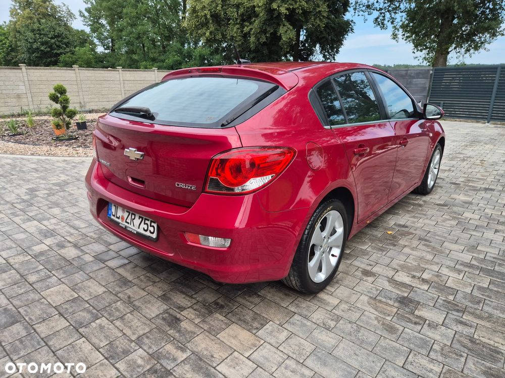 Chevrolet Cruze 1.8 LTZ+ - 4