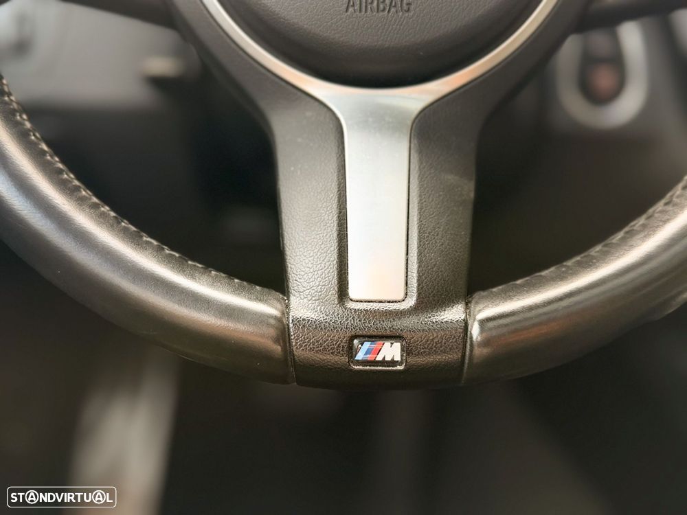 BMW 320 d Touring Auto Pack M - 48