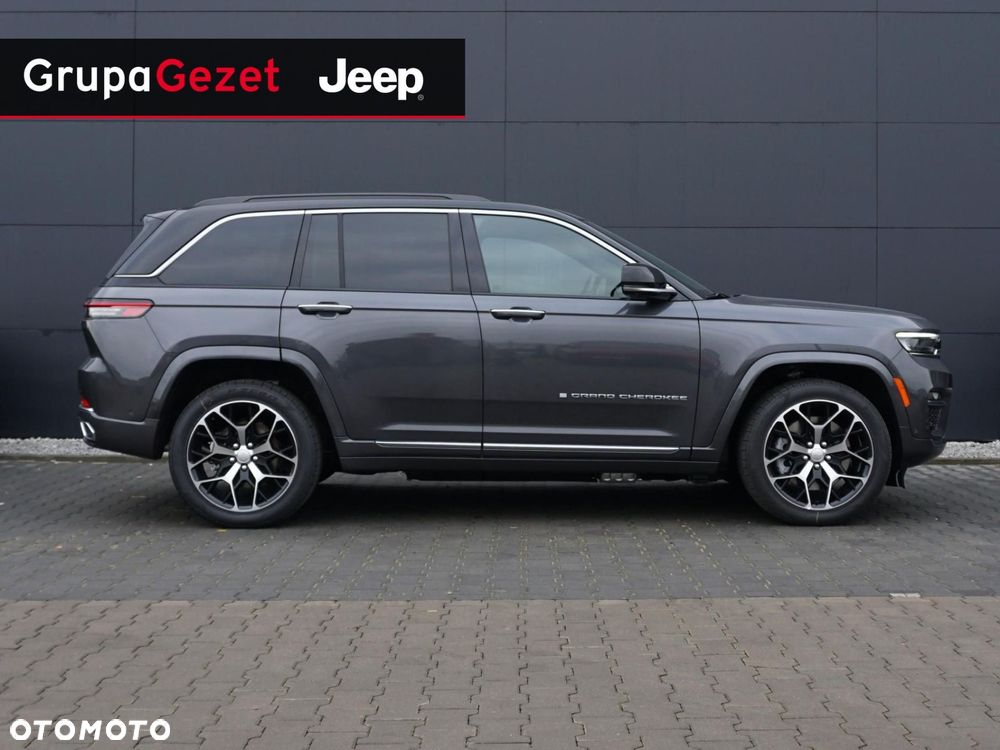 Jeep Grand Cherokee - 4