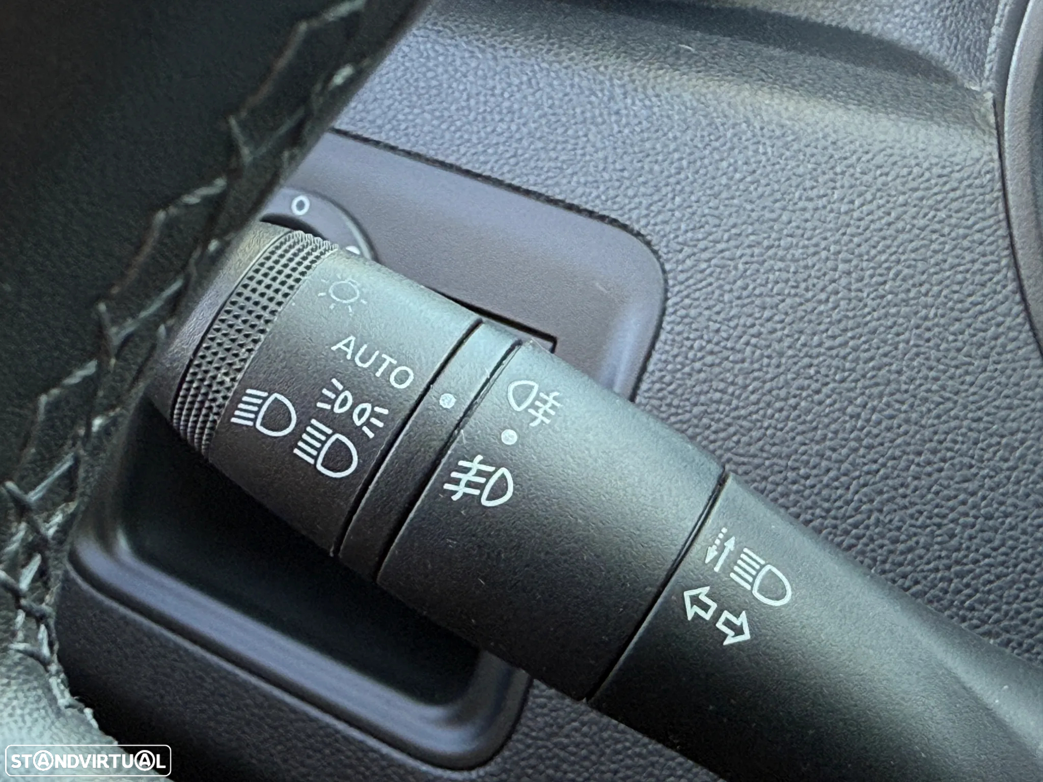 Dacia Duster 1.0 TCe Prestige - 36
