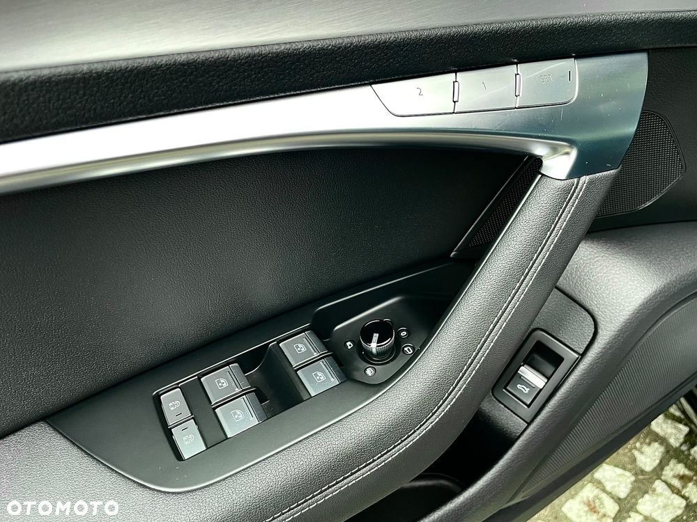 Audi A6 Avant 45 TFSI S tronic sport - 25