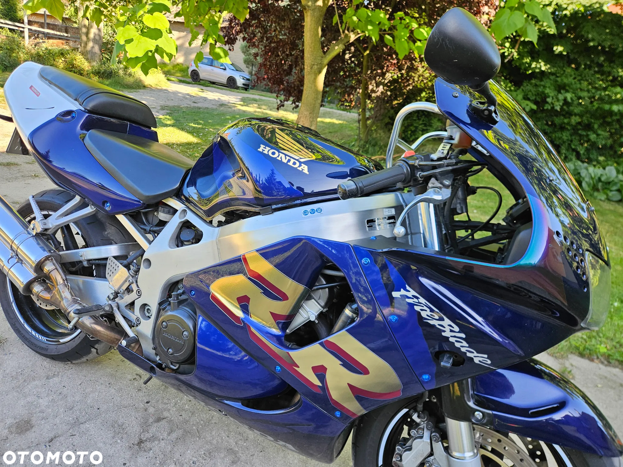 Honda CBR - 13