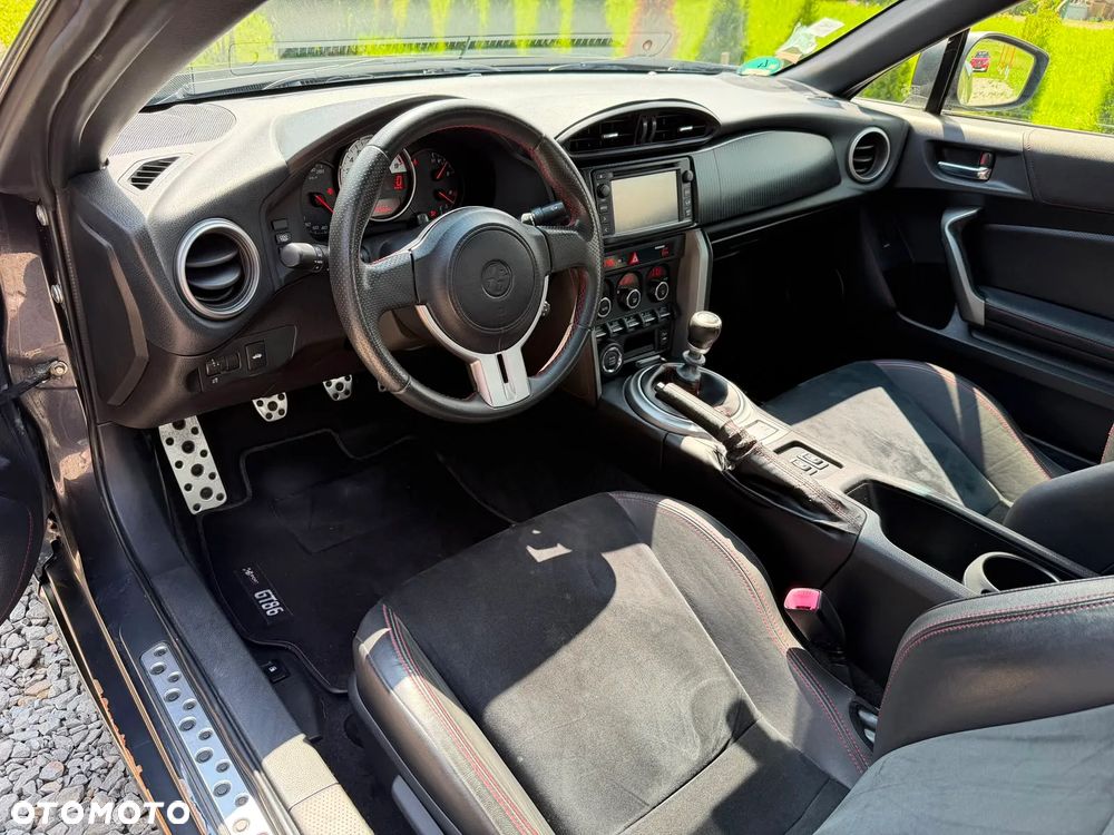 Toyota GT86 Standard - 8