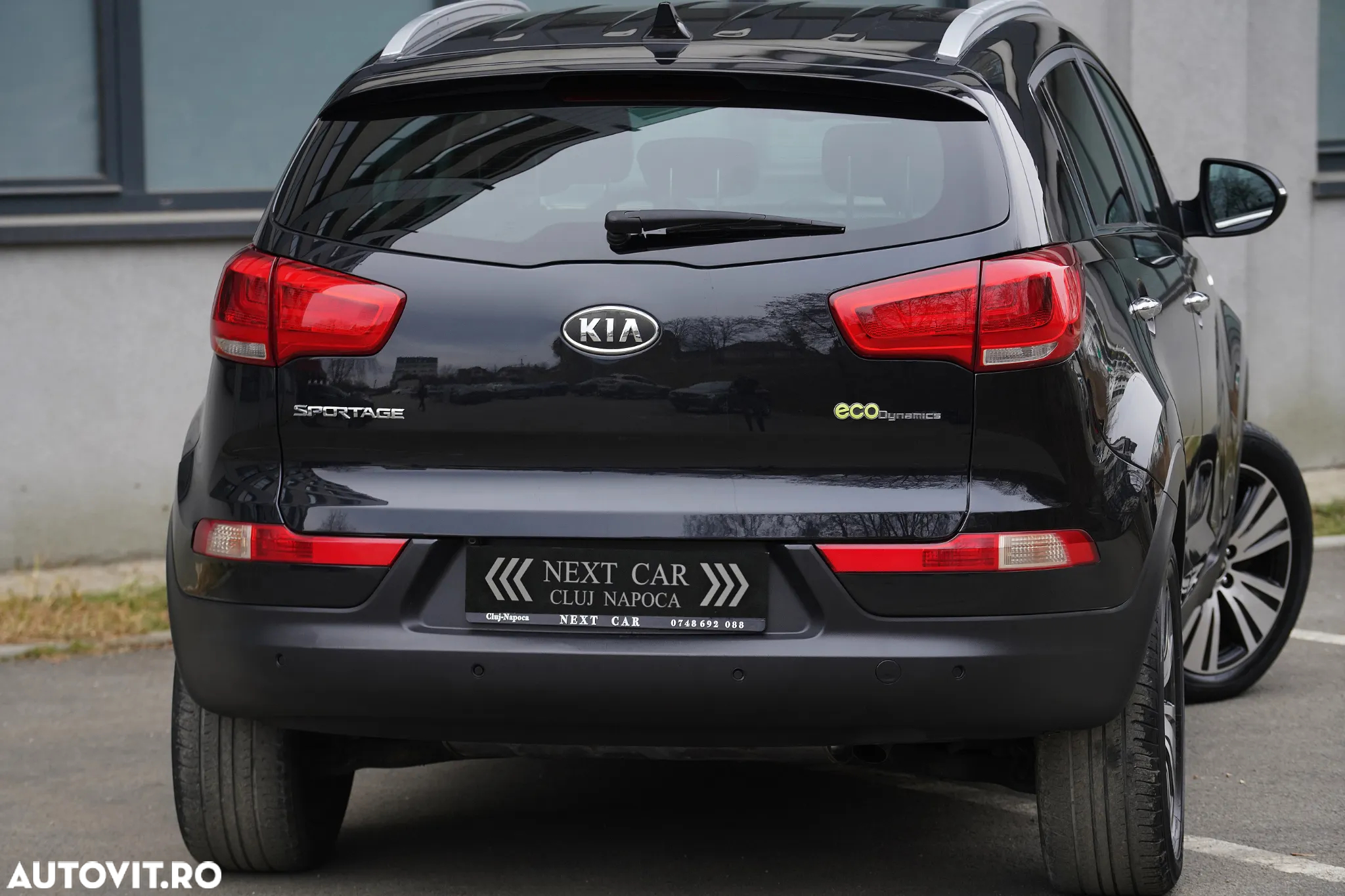 Kia Sportage 2,0 CRDI AWD Aut. Spirit - 4