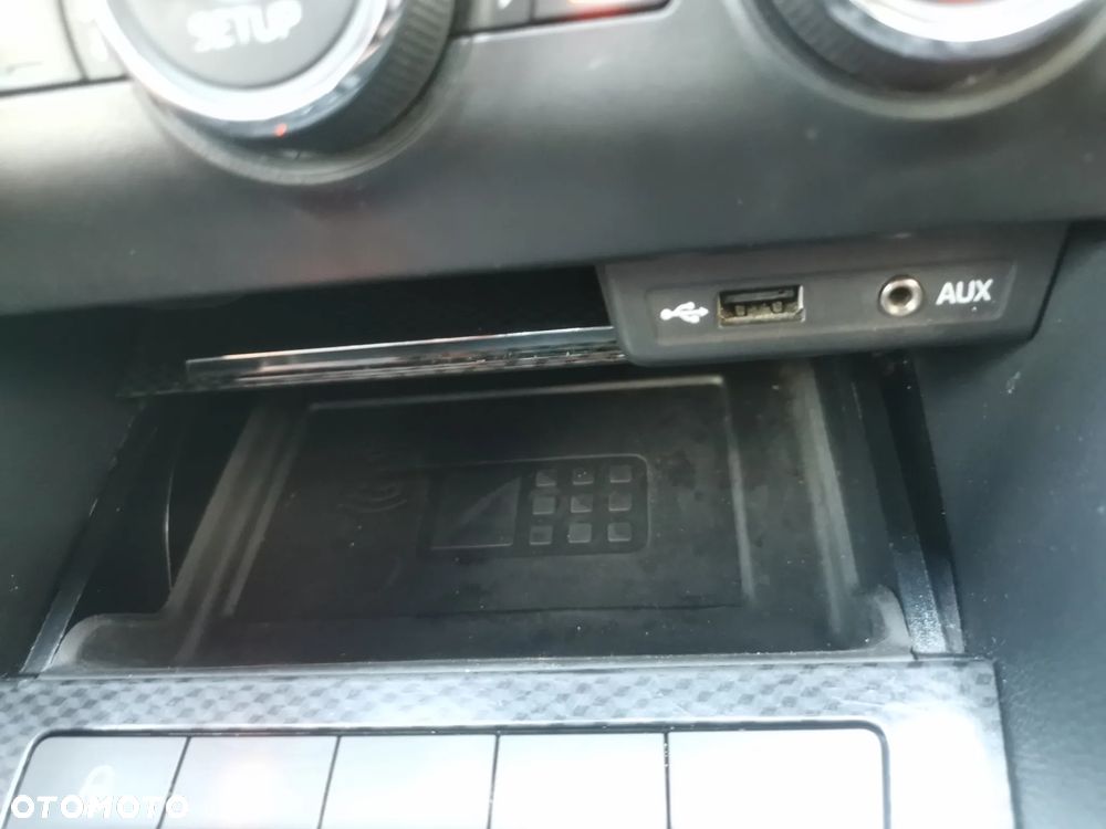 Skoda Octavia 2.0 TDI DSG RS - 19