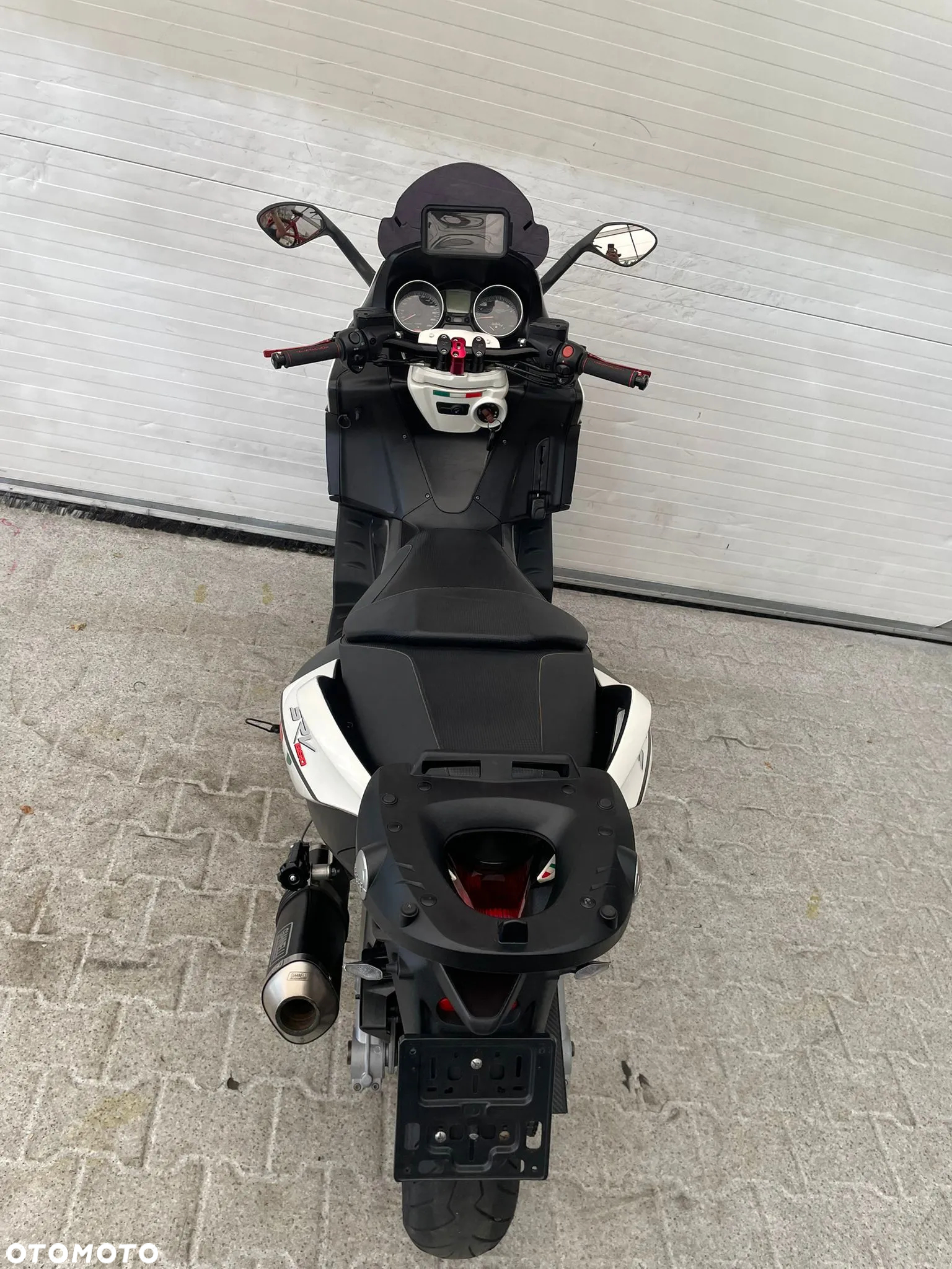 Aprilia Inny - 31