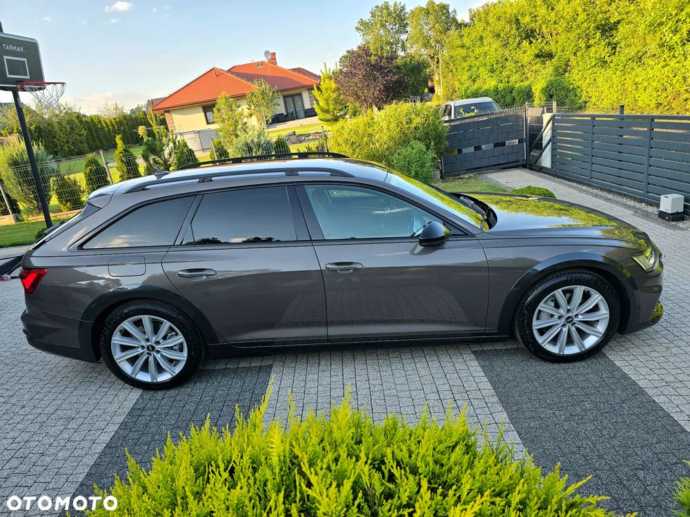 Audi A6 Allroad - 33