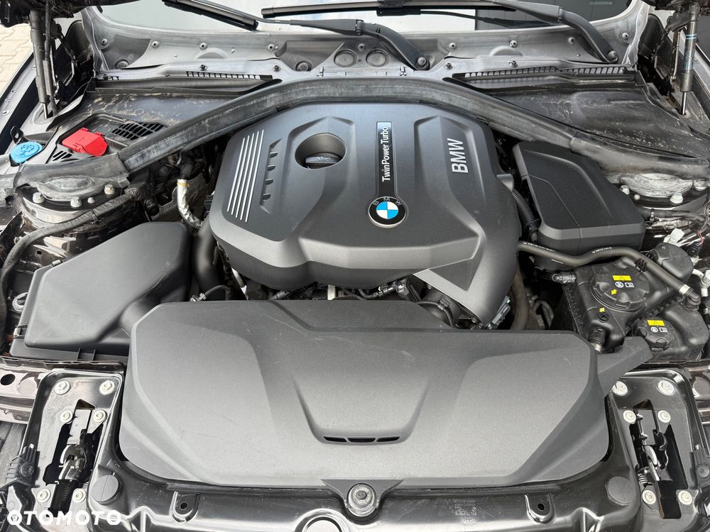BMW Seria 3 320i Advantage - 22