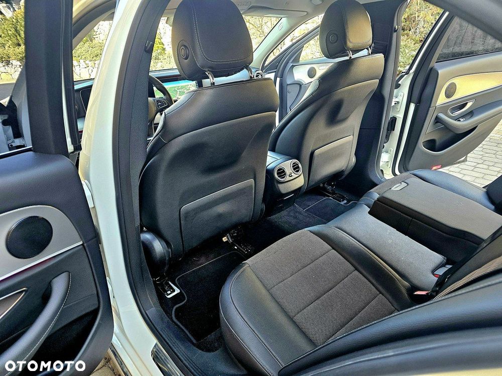 Mercedes-Benz Klasa E - 13