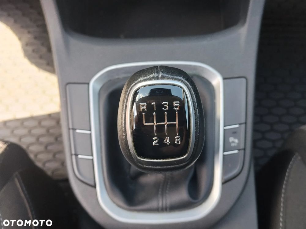 Hyundai i30 - 11