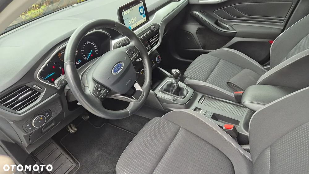Ford Focus 1.5 EcoBlue Connected - 9