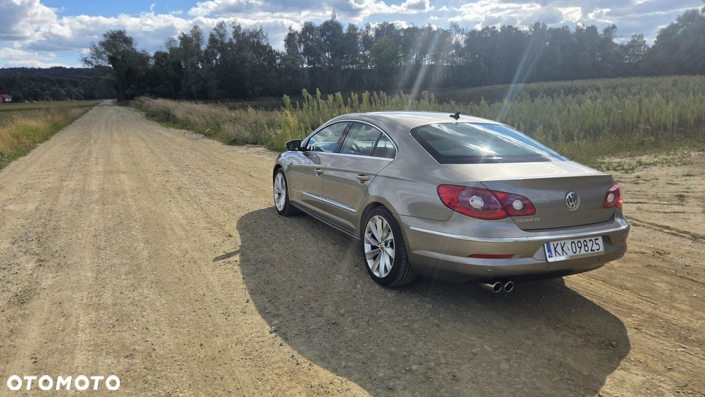 Volkswagen Passat Cc 2010 photo 3