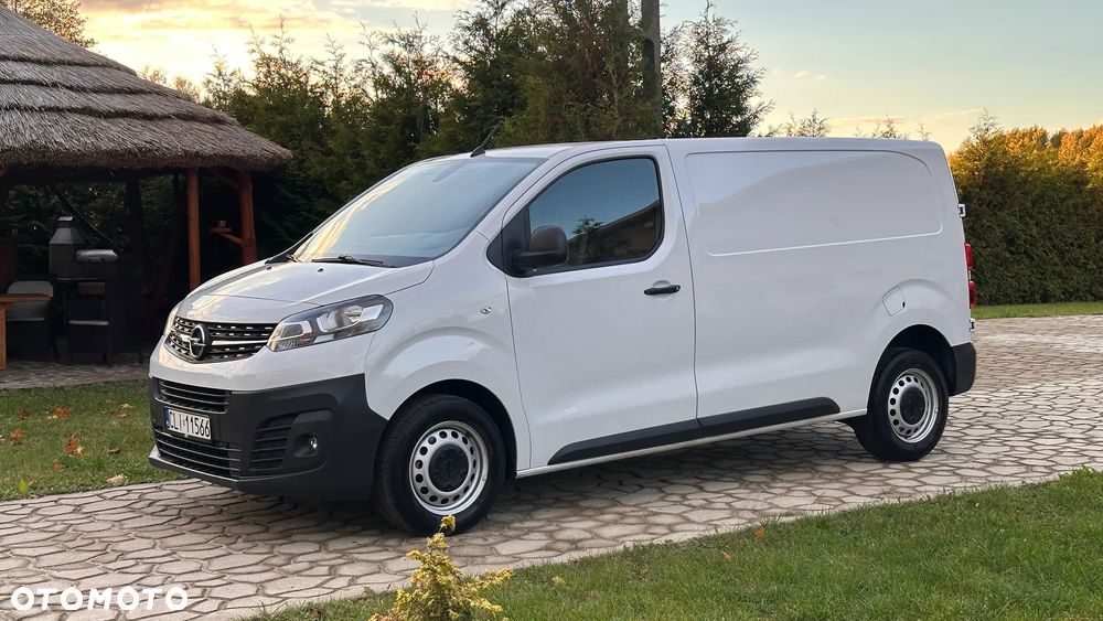 Opel Vivaro - 1