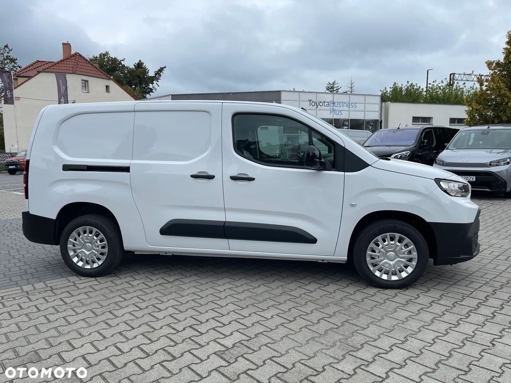 Toyota Proace City - 4