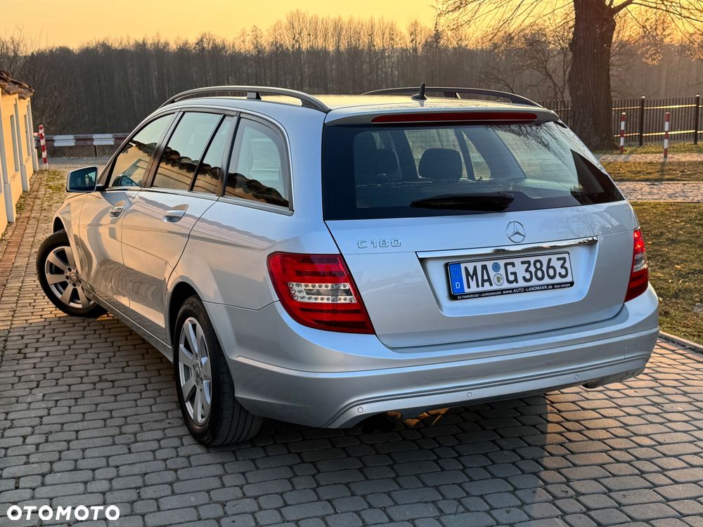 Mercedes-Benz Klasa C - 9