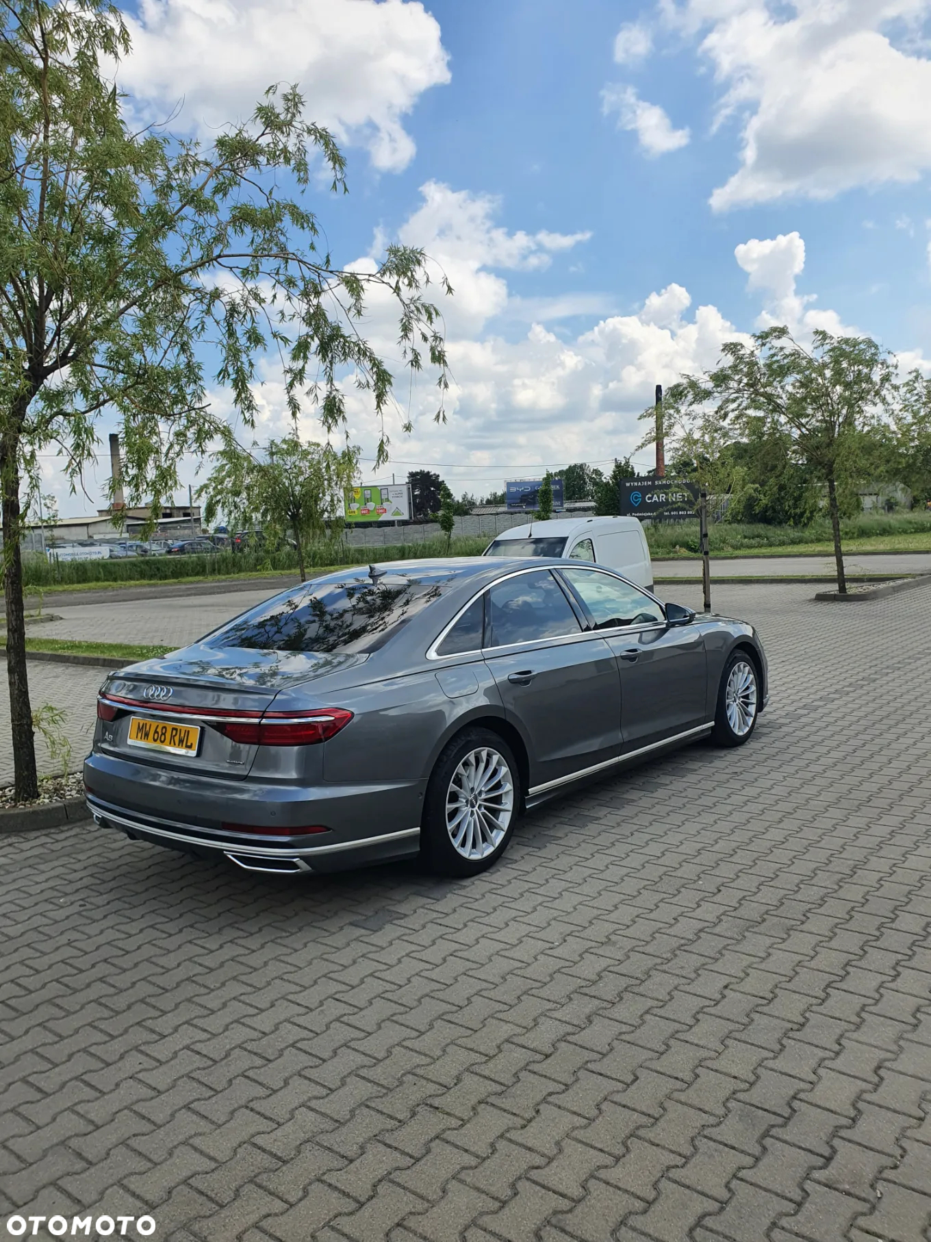 Audi A8 - 7