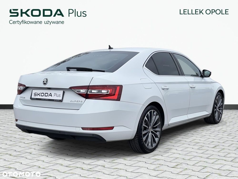 Skoda Superb 2.0 TDI L&K DSG - 5