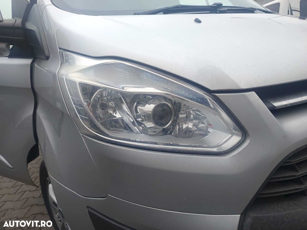 Fata completa Ford Tourneo Custom 2014 - 4