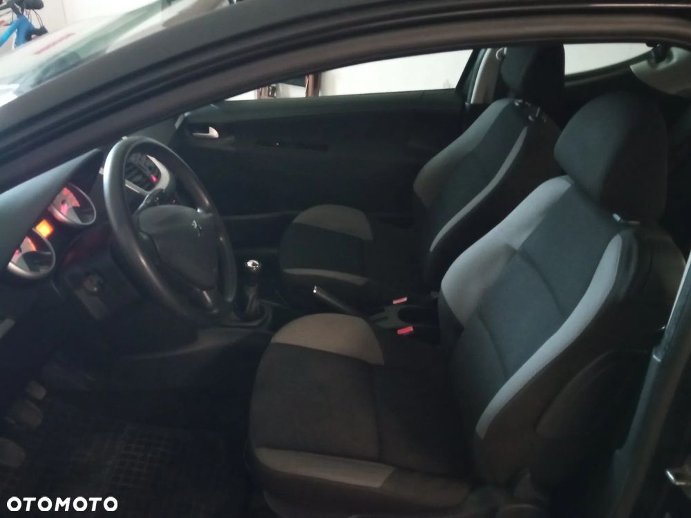 Peugeot 207 95 VTi Urban Move - 11