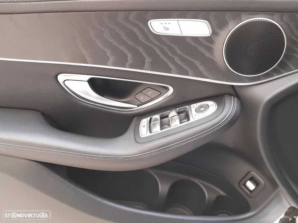 Mercedes-Benz GLC 220 d Coupe 4Matic 9G-TRONIC Exclusive - 23