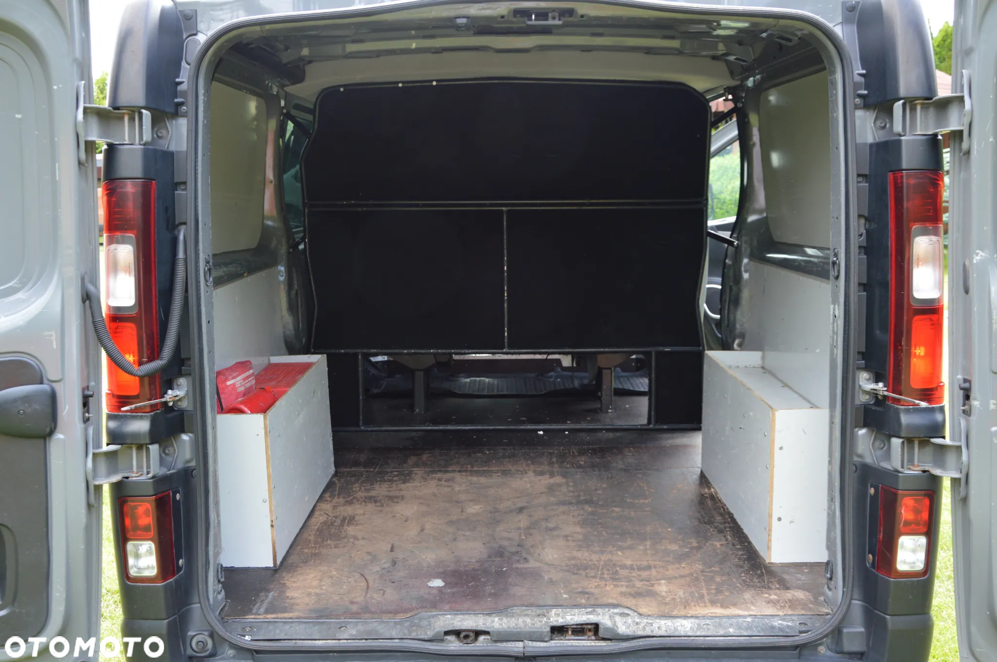 Renault Trafic Vivaro - 19