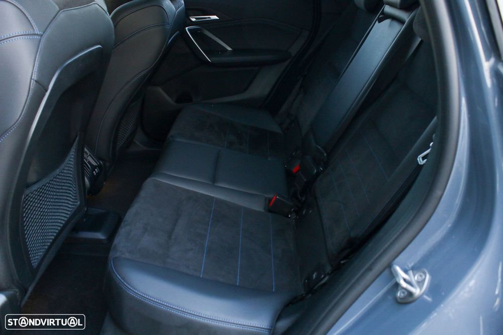 BMW iX1 xDrive30 Pack Desportivo M - 40