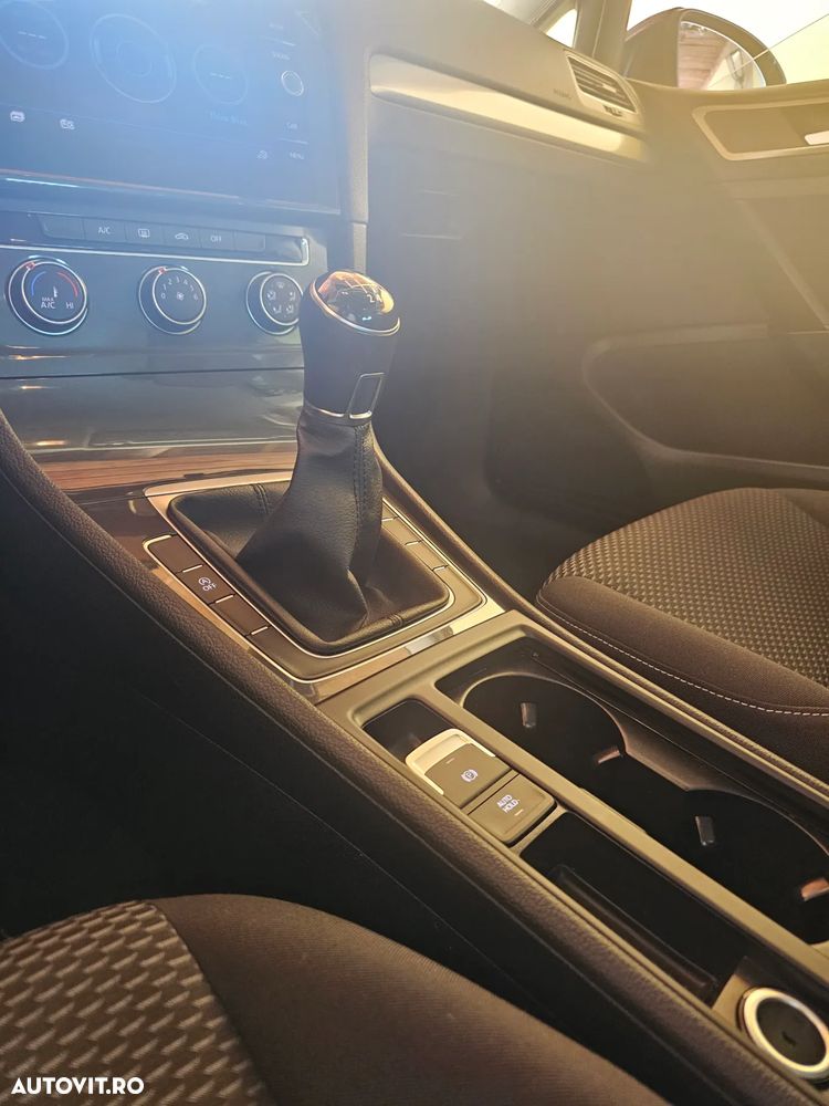 Volkswagen Golf 1.0 TSI Trendline - 16