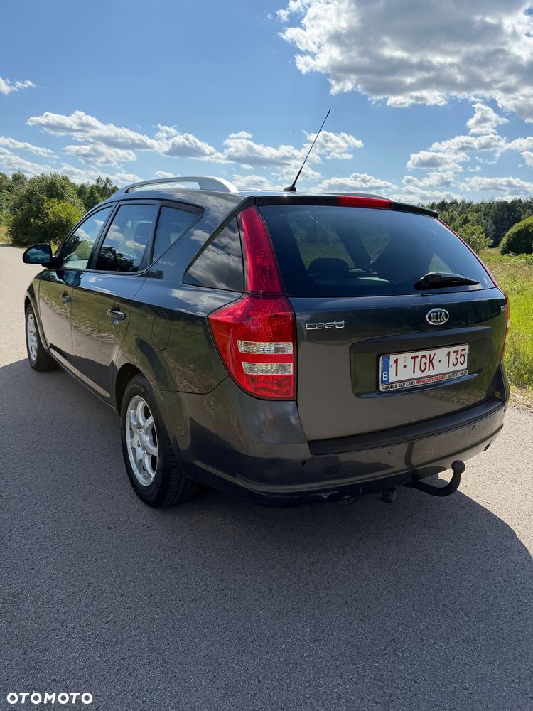 Kia Ceed 1.6 CRDi EX - 6