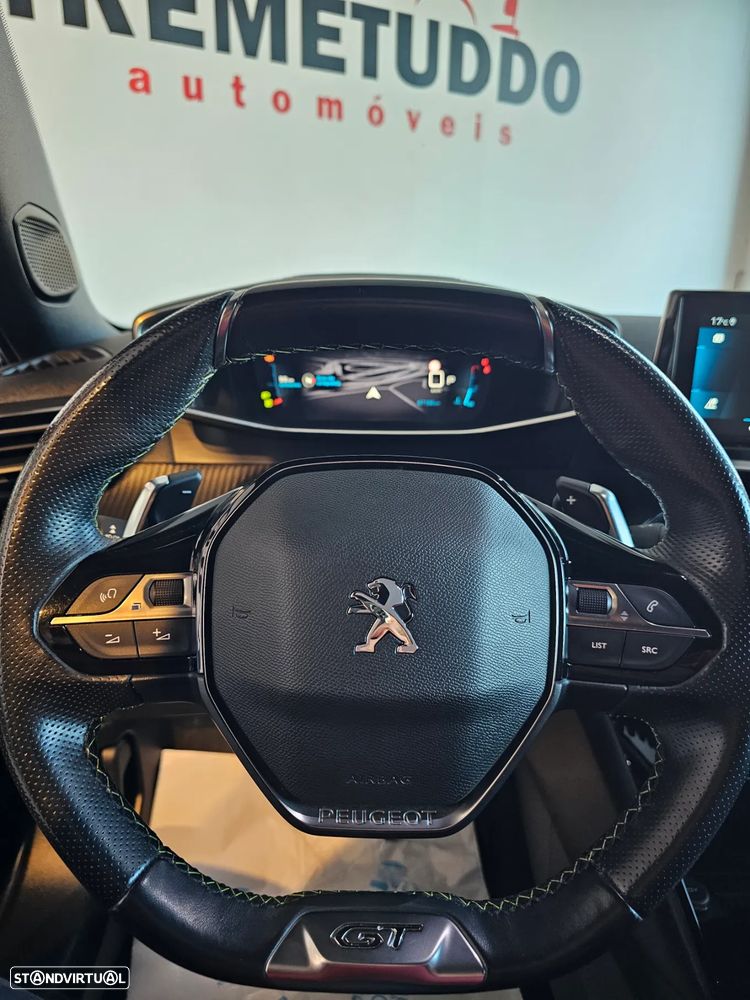 Peugeot 2008 1.5 BlueHDi GT Line EAT8 - 26