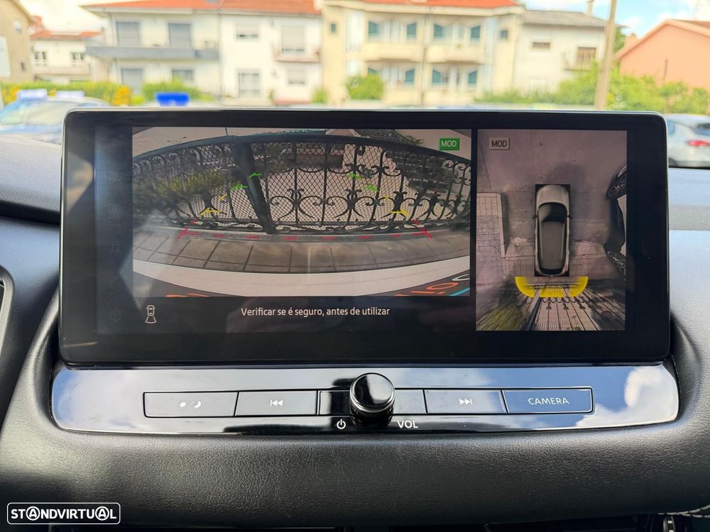 Nissan Qashqai 1.3 DIG-T N-Connecta LED - 27