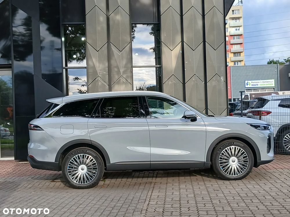 Chery Tiggo 9 - 8