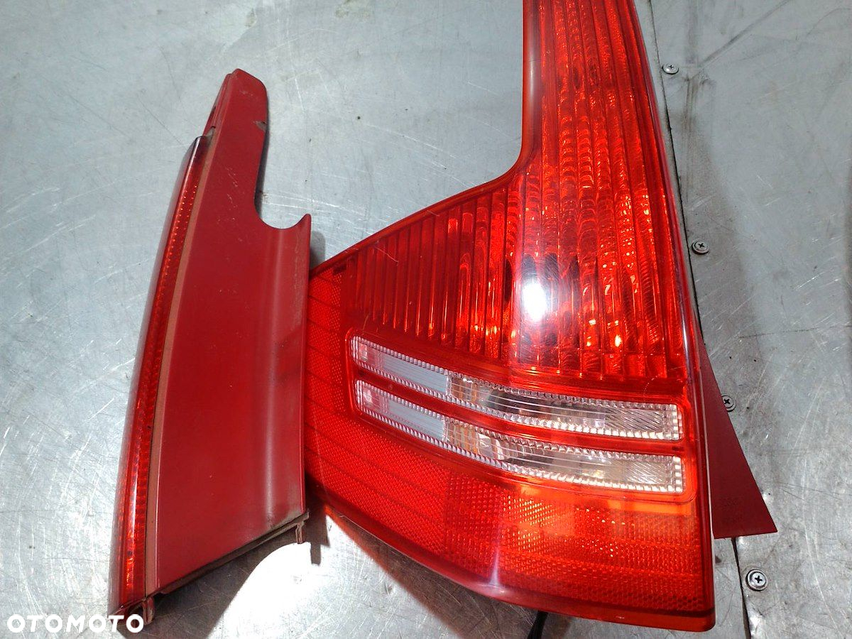 LAMPY TYŁ KOMPLET CITROEN C4 9655863980   9655864080 - 8