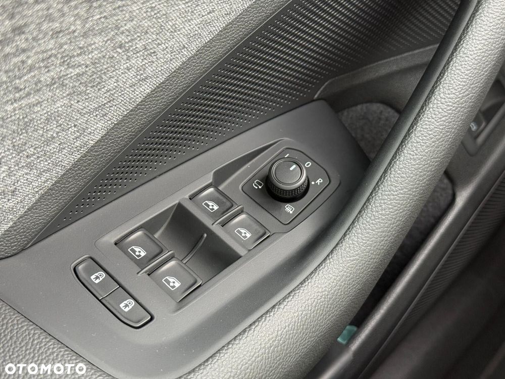 Skoda Superb 2.0 TDI SCR Selection DSG - 29