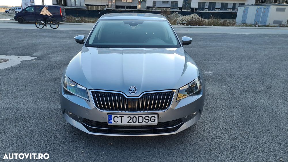 SKODA Superb 2016 — imagine 15