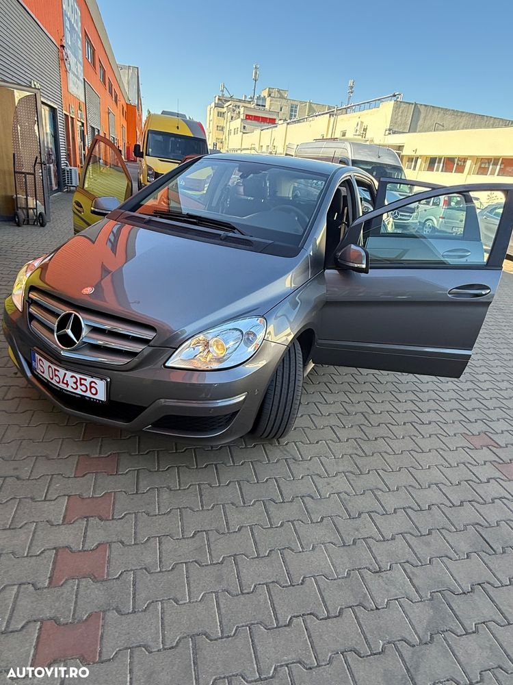 Mercedes-Benz B 200 Autotronic Special Edition - 19