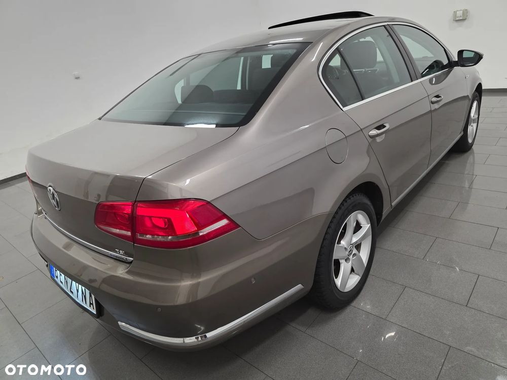 Volkswagen Passat 1.4 TSI BlueMotion Technology Comfortline - 6