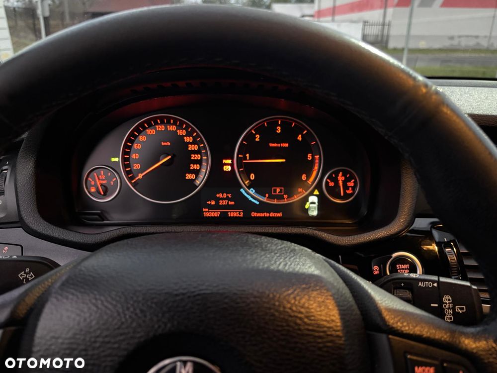 BMW X3 xDrive20d xLine - 9