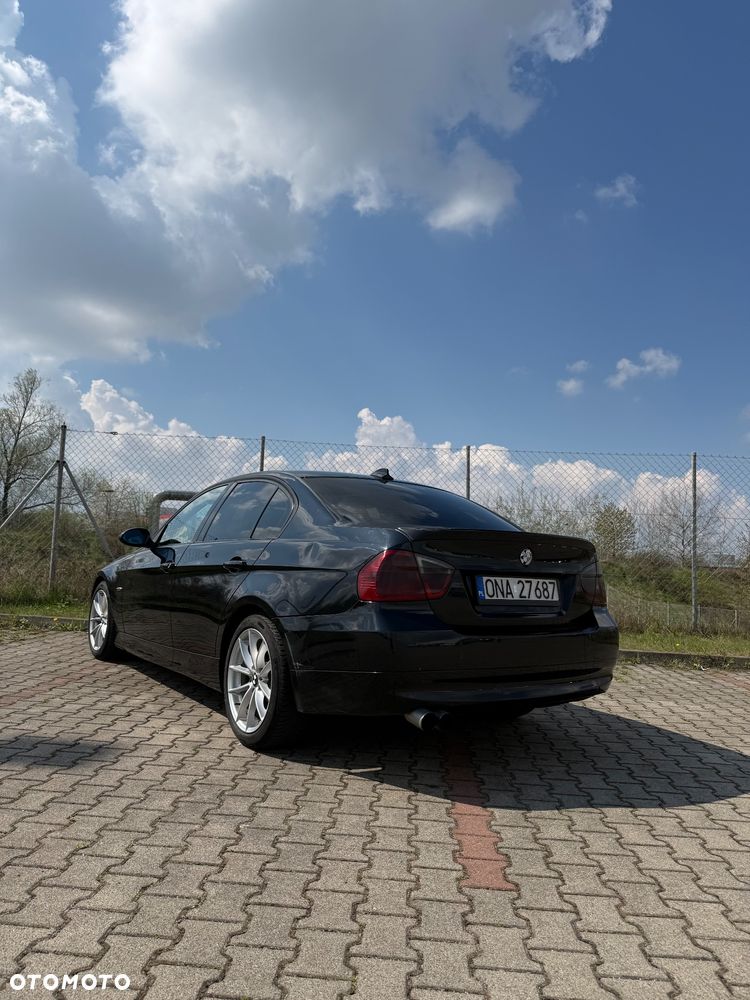 BMW Seria 3 320d - 13