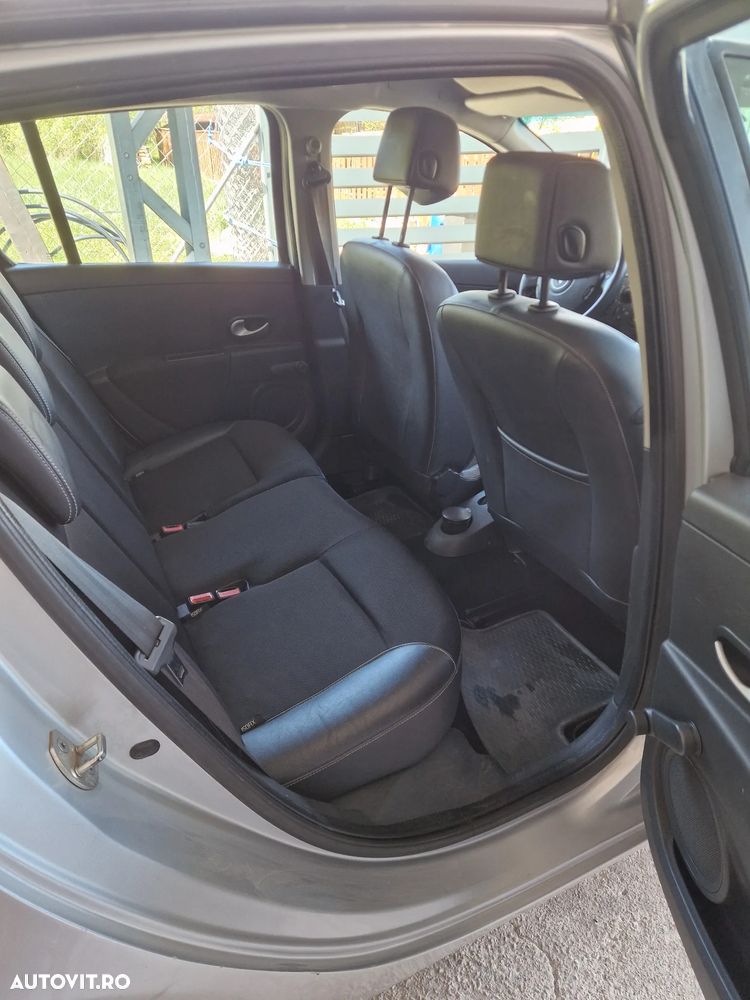 Renault Clio III 1.6 16V Dynamique - 18