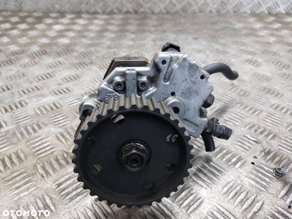 POMPA WTRYSKOWA + REGULATOR ASTRA H 1.7 CDTI 0445010086 0928400654 - 2