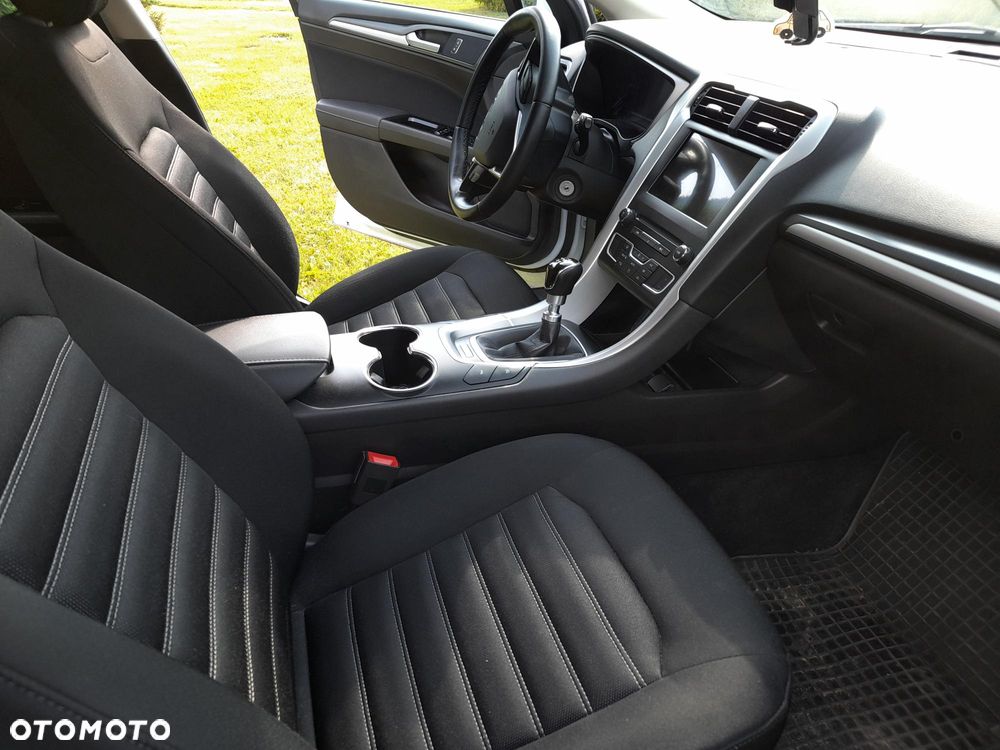 Ford Mondeo 1.5 EcoBoost Trend - 16