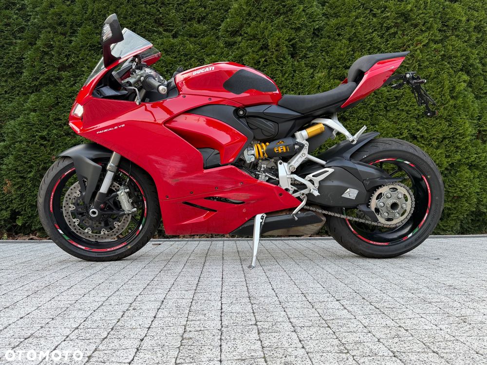 Ducati Panigale V2 - 4