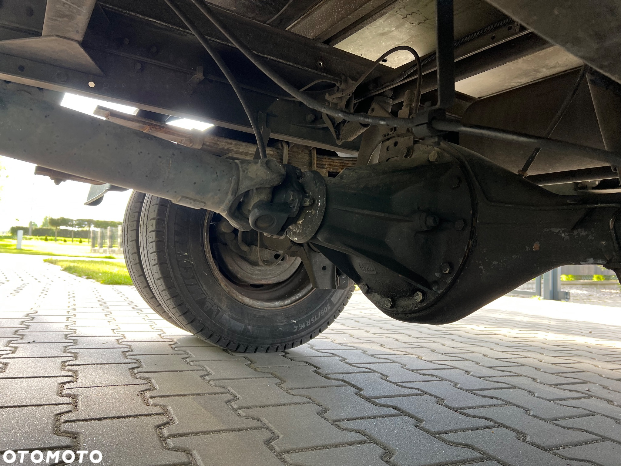 Nissan Atleon 56/35.120 - 30