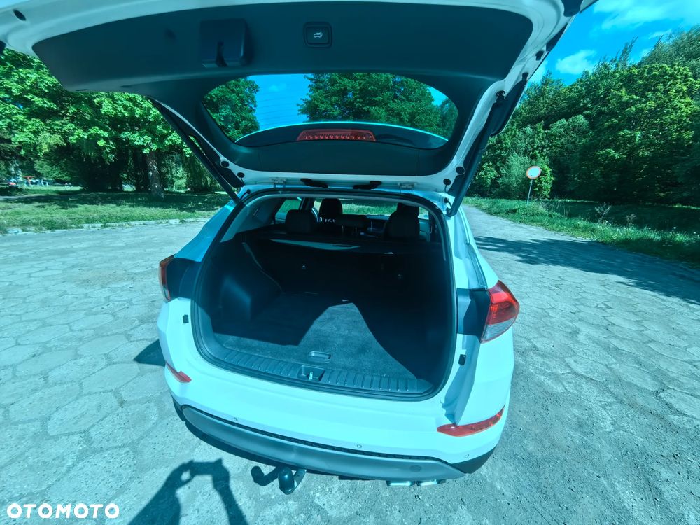 Hyundai Tucson 2.0 CRDI 4WD Premium - 38