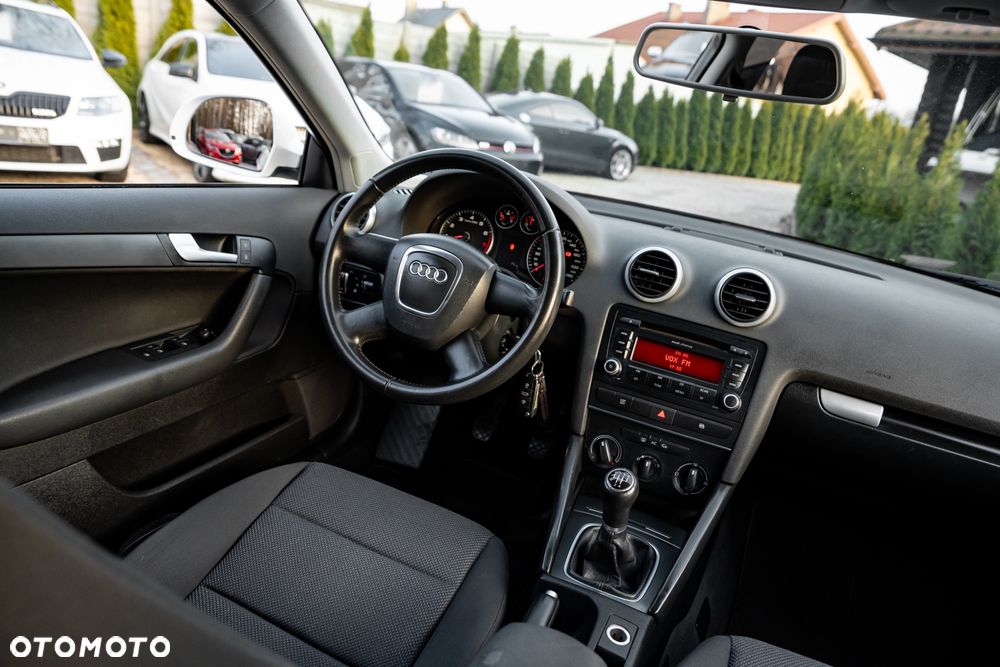 Audi A3 Sportback 1.6 Ambition - 25