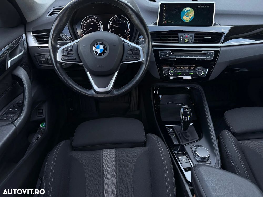 BMW X1 xDrive18d Aut. Sport Line - 10