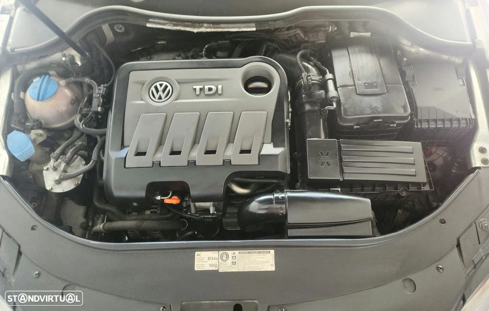 VW Passat 2.0 TDI Highline - 20