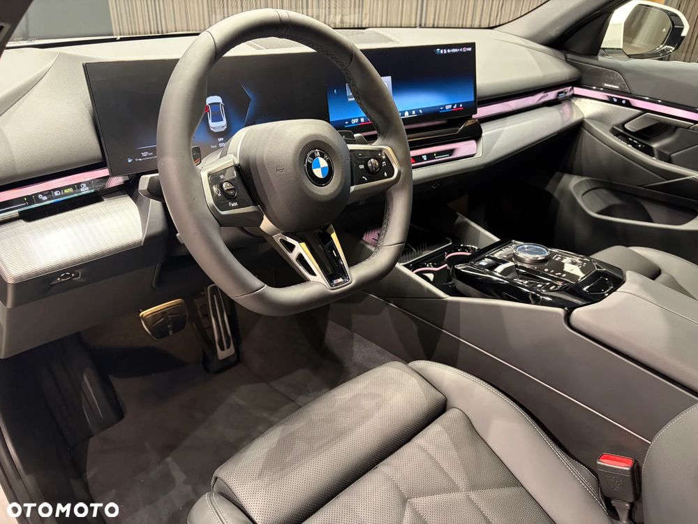 BMW Seria 5 520d mHEV M Sport - 14